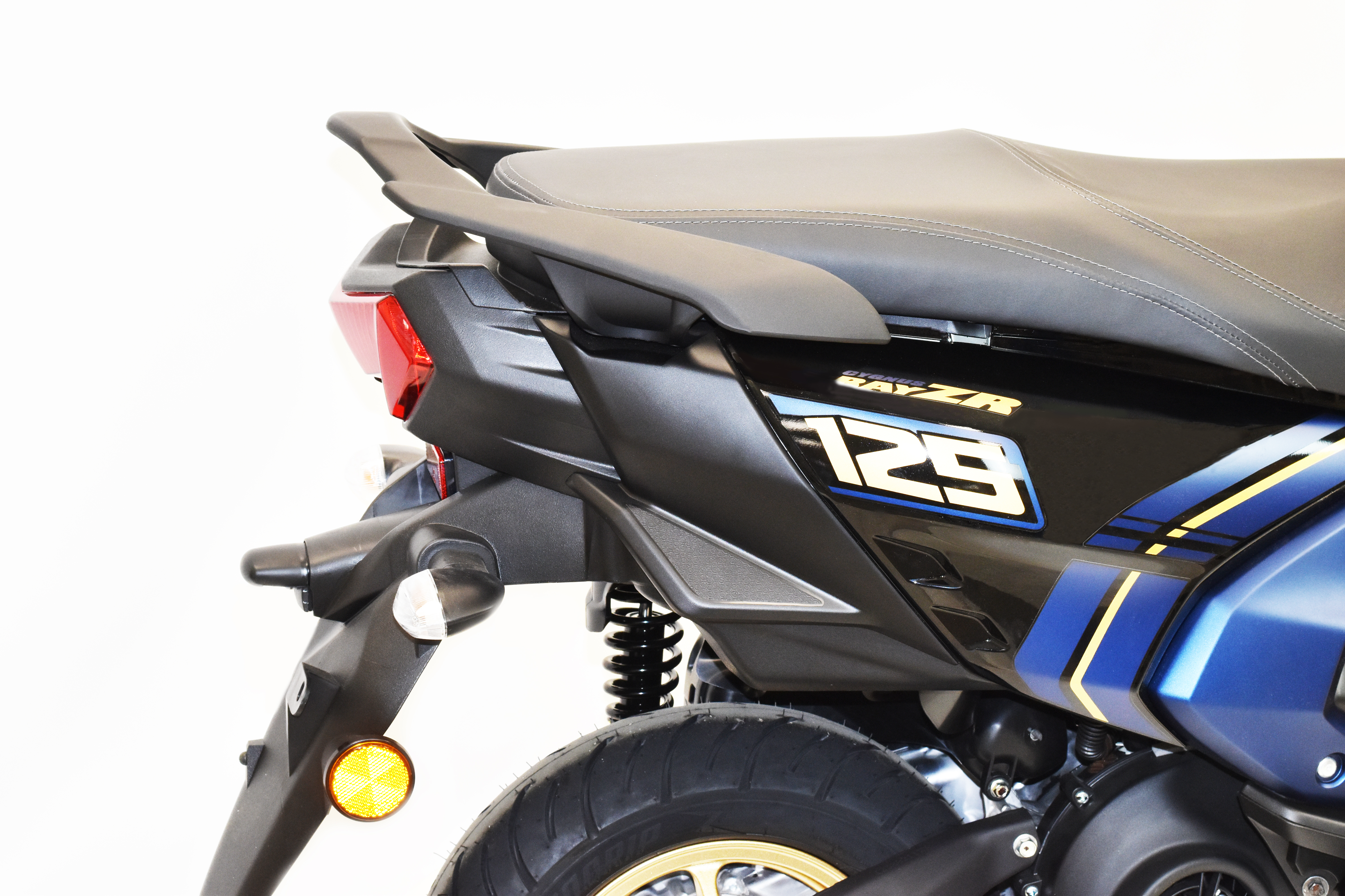 assets/images/motorcycles/models/ray-zr-125-fi-2024/4.jpg