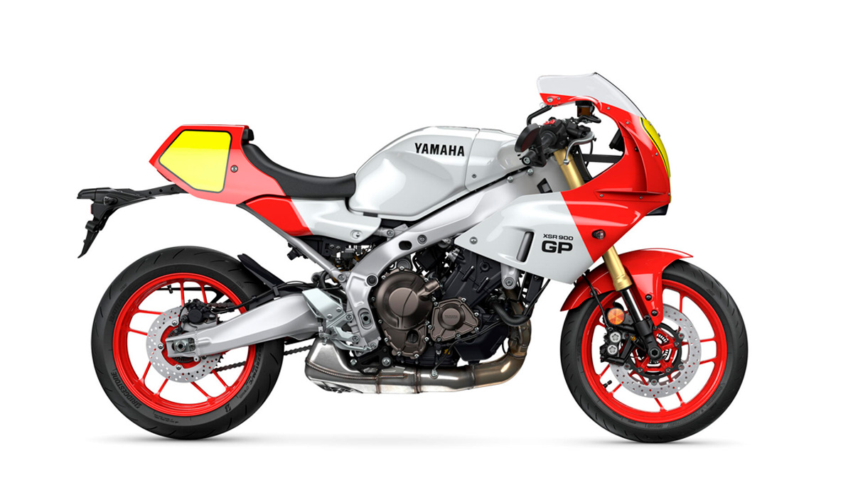 assets/images/motorcycles/models/xsr-900-gp-2025/777776b5-a755-4914-ba21-eb029886fa45.jpg
