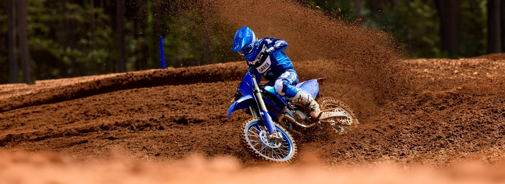 assets/images/motorcycles/headers/yz125-2027.jpg