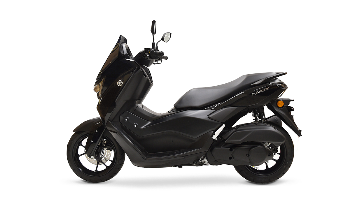assets/images/motorcycles/models/n-max-2026/cc735fc4-f3eb-40d9-964a-a867bd48c862.png