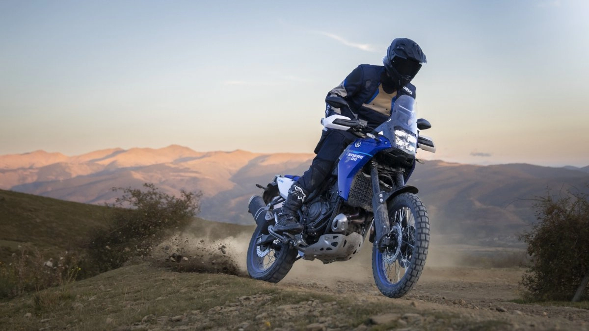 TÉNÉRÉ 700