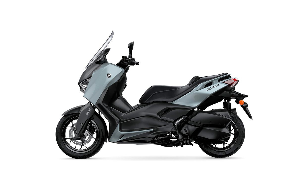 assets/images/motorcycles/models/x-max-tech-max-2026/4dc605f9-3611-46fc-9223-d17b12a51e52.jpg