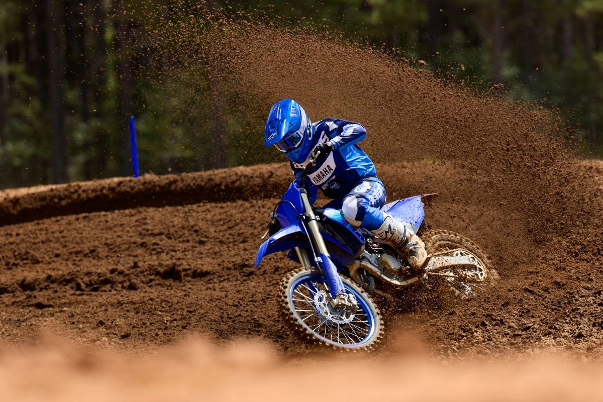 YZ125