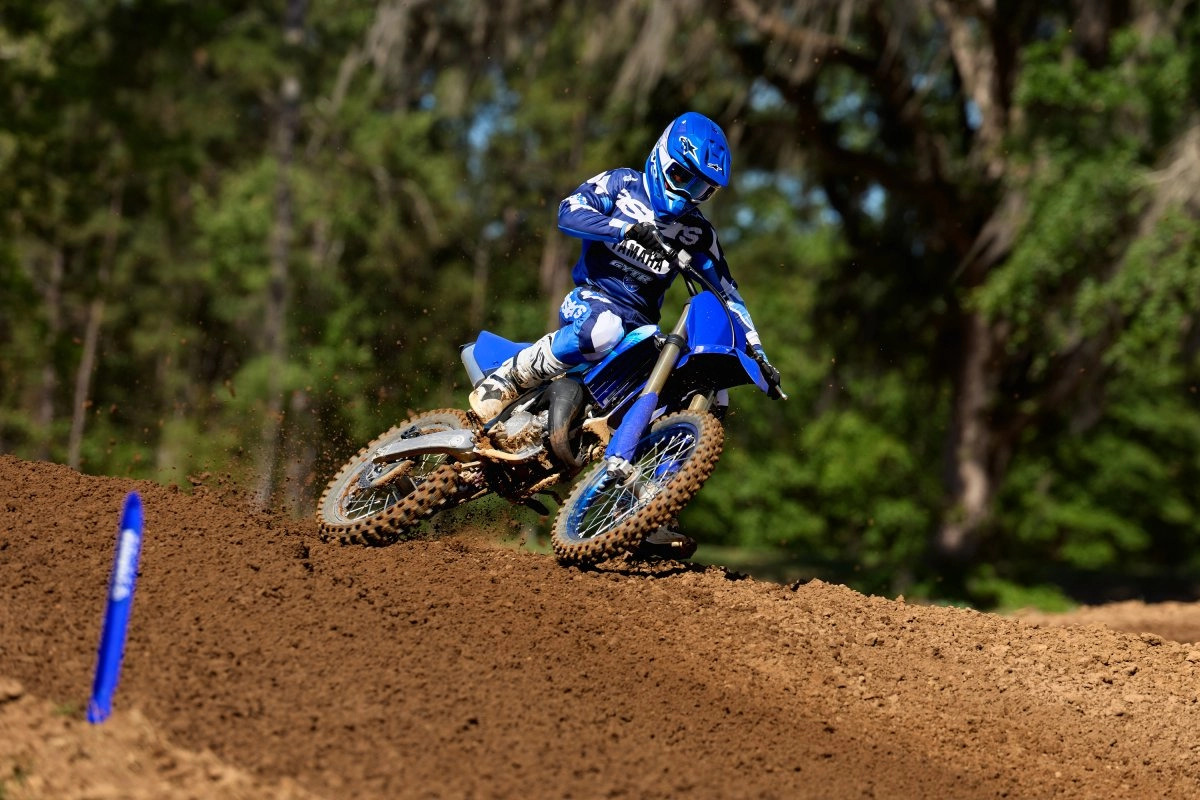 YZ125