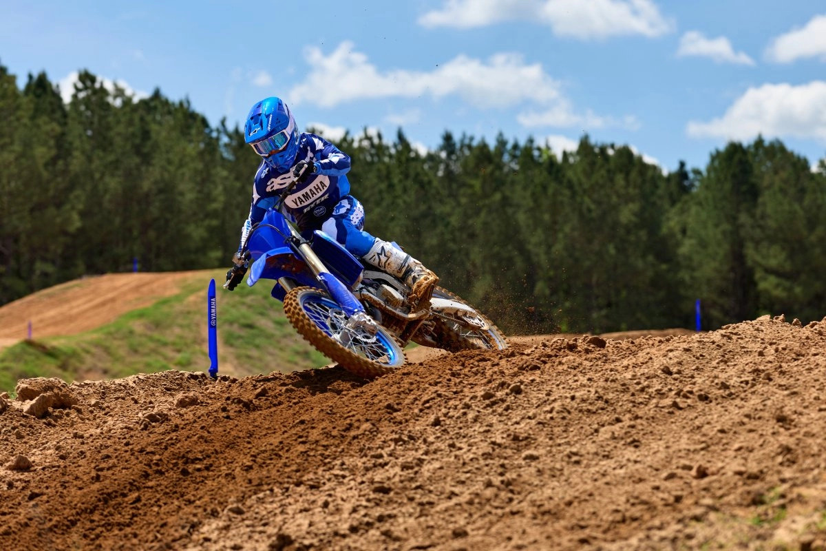 YZ125
