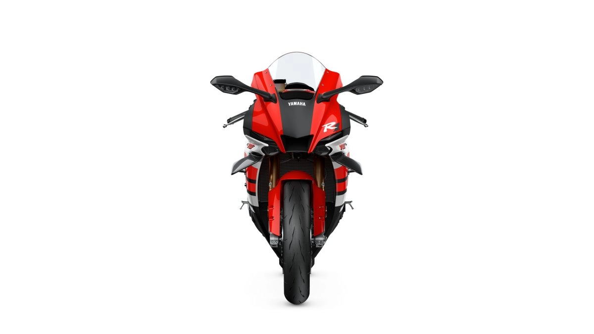 assets/images/motorcycles/models/yzf-r1-2026/b2aa676e-8b4d-4dbe-8df2-5697e5283613.png